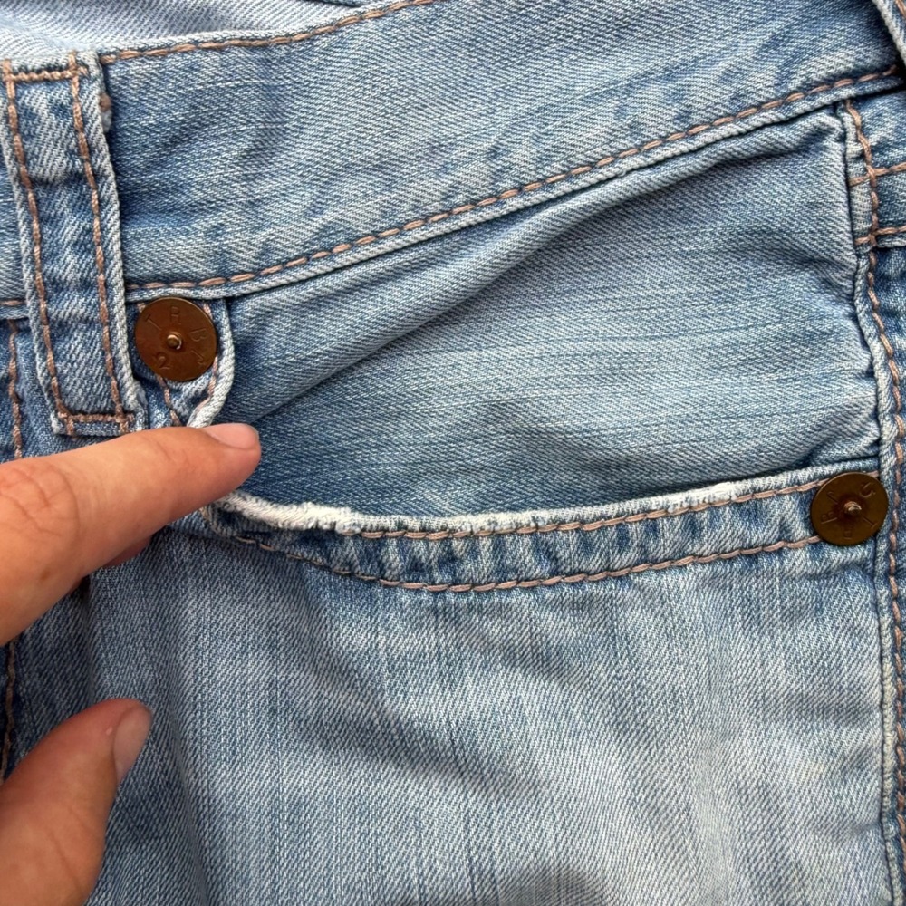 True Religion Ricky Big T Mens 35 Light Wash Distressed Straight Leg Jeans USA - Picture 6 of 8